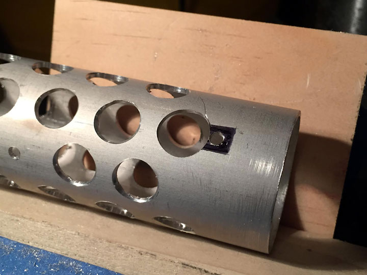 e11_tube_lock_01.jpg